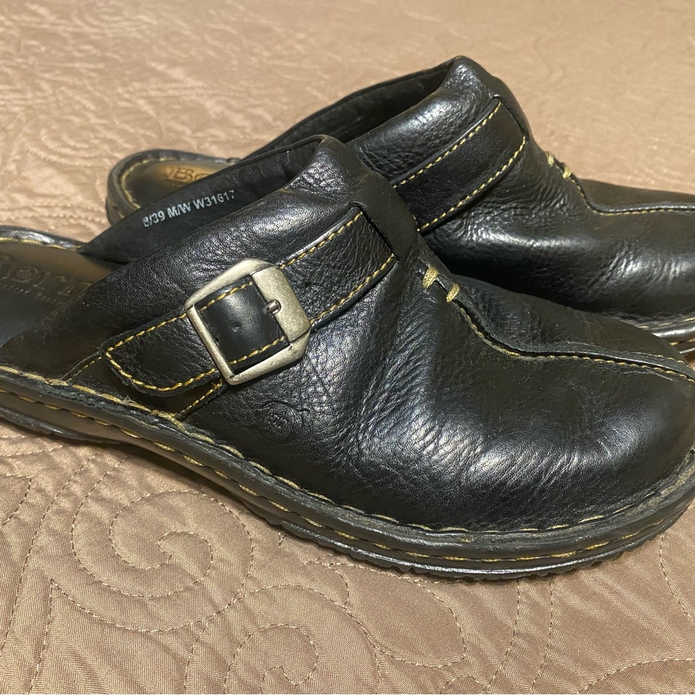 Born Sandals Womens Comfort Mules Buckle Strap Slip On Flats Black Leather 7M
